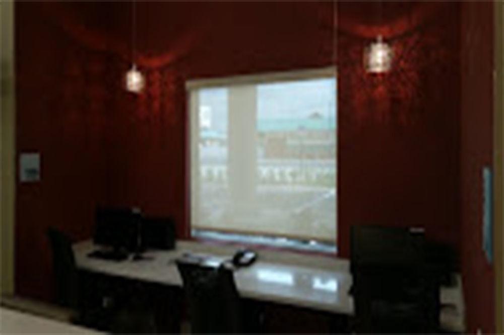 Holiday Inn Express & Suites Lantana By Ihg Buitenkant foto