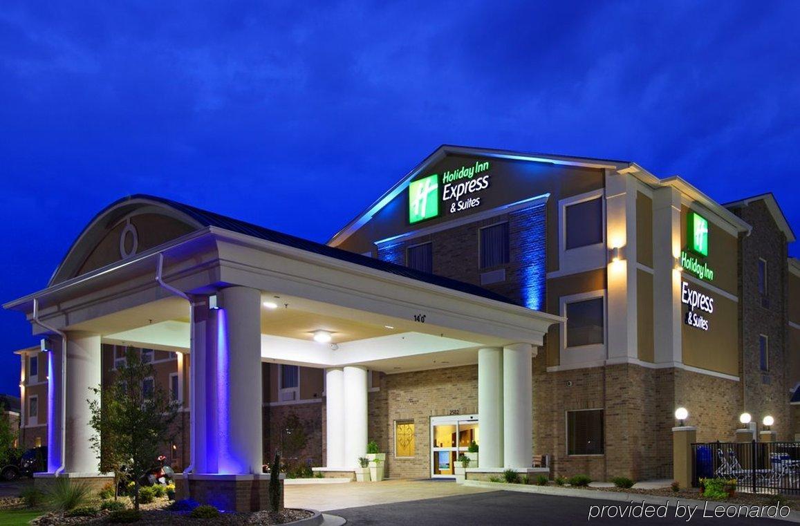 Holiday Inn Express & Suites Lantana By Ihg Buitenkant foto